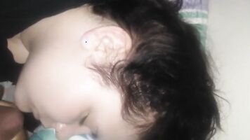 Sleepy cumshot on my stepsister